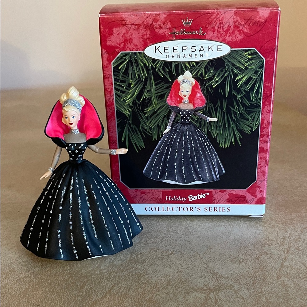 1998 Collector’s Series Holiday Hallmark Barbie Keepsake Ornament